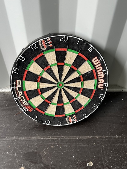 Winmau Blade 5 Dartboard Used Winmau Blade 5