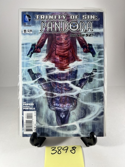 Trinity of Sin: Pandora #11 (The New 52) by DC Comics -