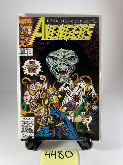 Avengers #348 Comic Book   Marvel Comics January 1992