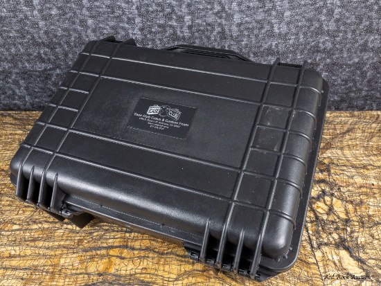 CASE CLUB