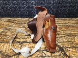 MONUNMENT LEATHER SHOULDER HOLSTER