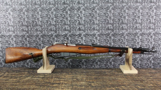 MOSIN NAGANT SOVIET M44