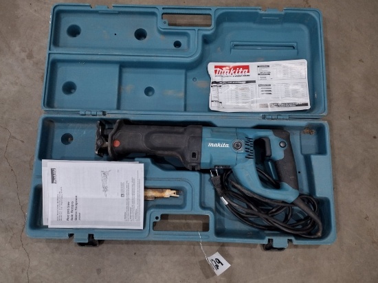 Makita Saw Zall with Case