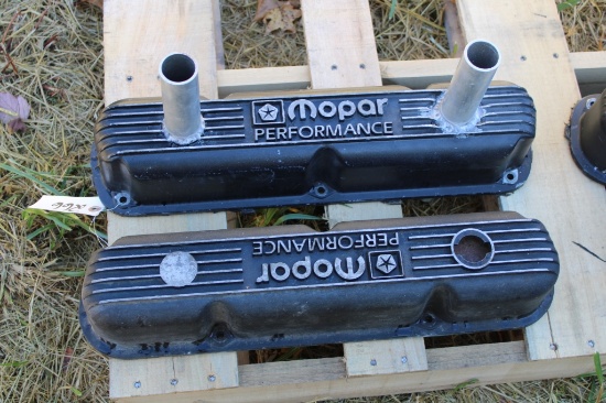 Set of Valve Covers
