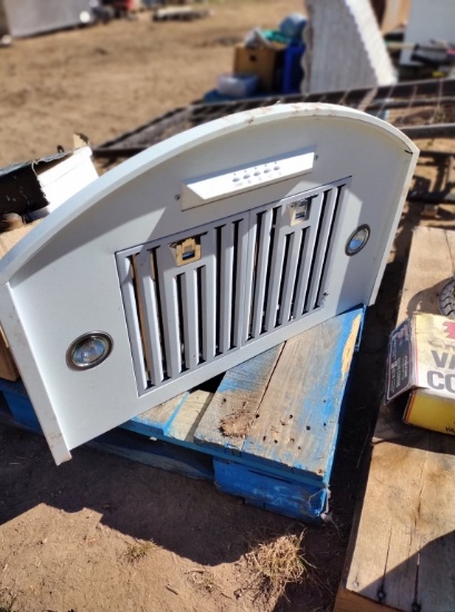 Hood Vent