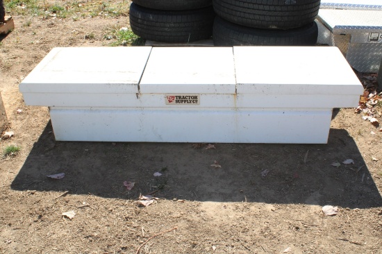 Metal Toolbox  - No Key