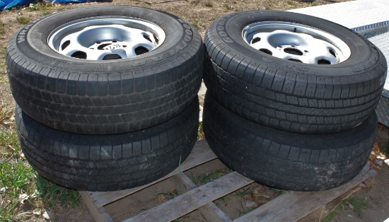Set of 6 Lug Chevrolet Truck Wheels