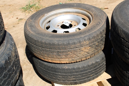 (2) 6 Lug Chevrolet Wheels & Tires