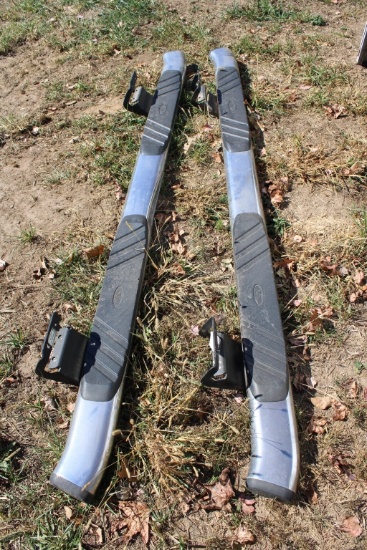 1 Set Ford Step Bar