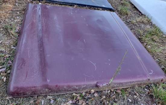 Short Bed / Full Size Truck Bed Cover