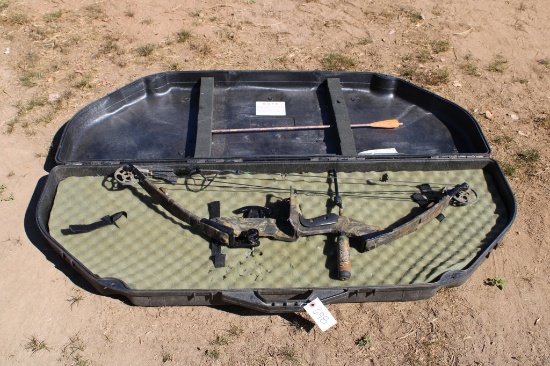 Bow with Arrow and Hard Case