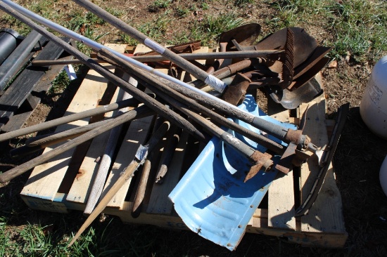 Lot. of 15: Yard Tools
