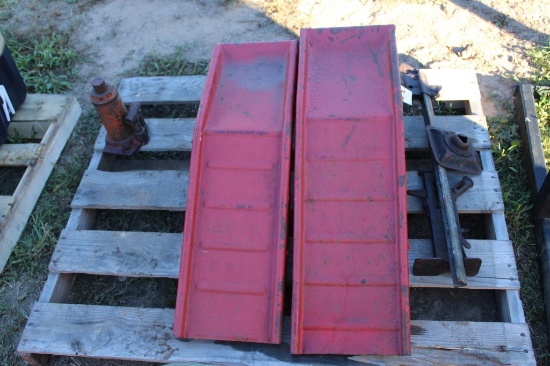 Set of Car Ramps & (3) Jacks