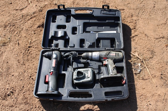 19.2 V Craftsman Battery Set with Case
