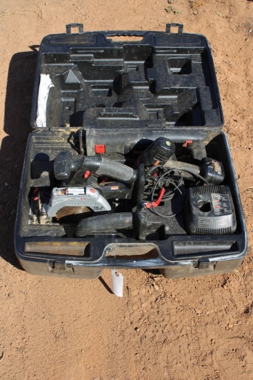 5 Pc. 19.2 V Craftsman Battery Power Set & Case