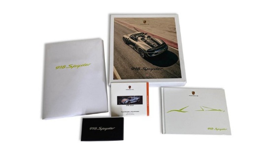 Porsche 918 Spyder VIP Order and Delivery Items