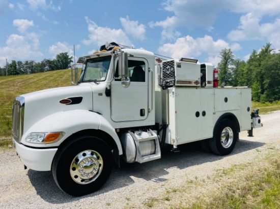 2006 PETERBILT 335 S/A Mechanics Truck