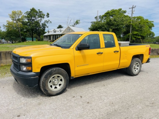 2015 CHEVROLET Silverado PICKUP TRUCK
