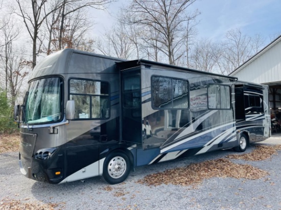 2008 Gulf Stream  Tourmaster Trio T40B Motorhome