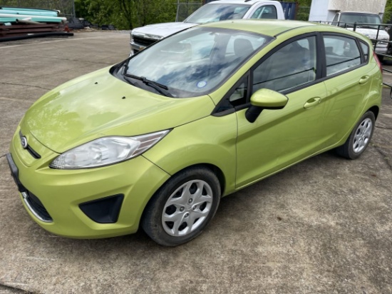 2011 FORD Fiesta Sedan