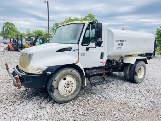 2006 INTERNATIONAL 4300 S/A Water Truck