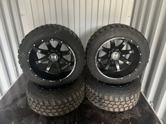 Custom Hostile Wheel & Tires