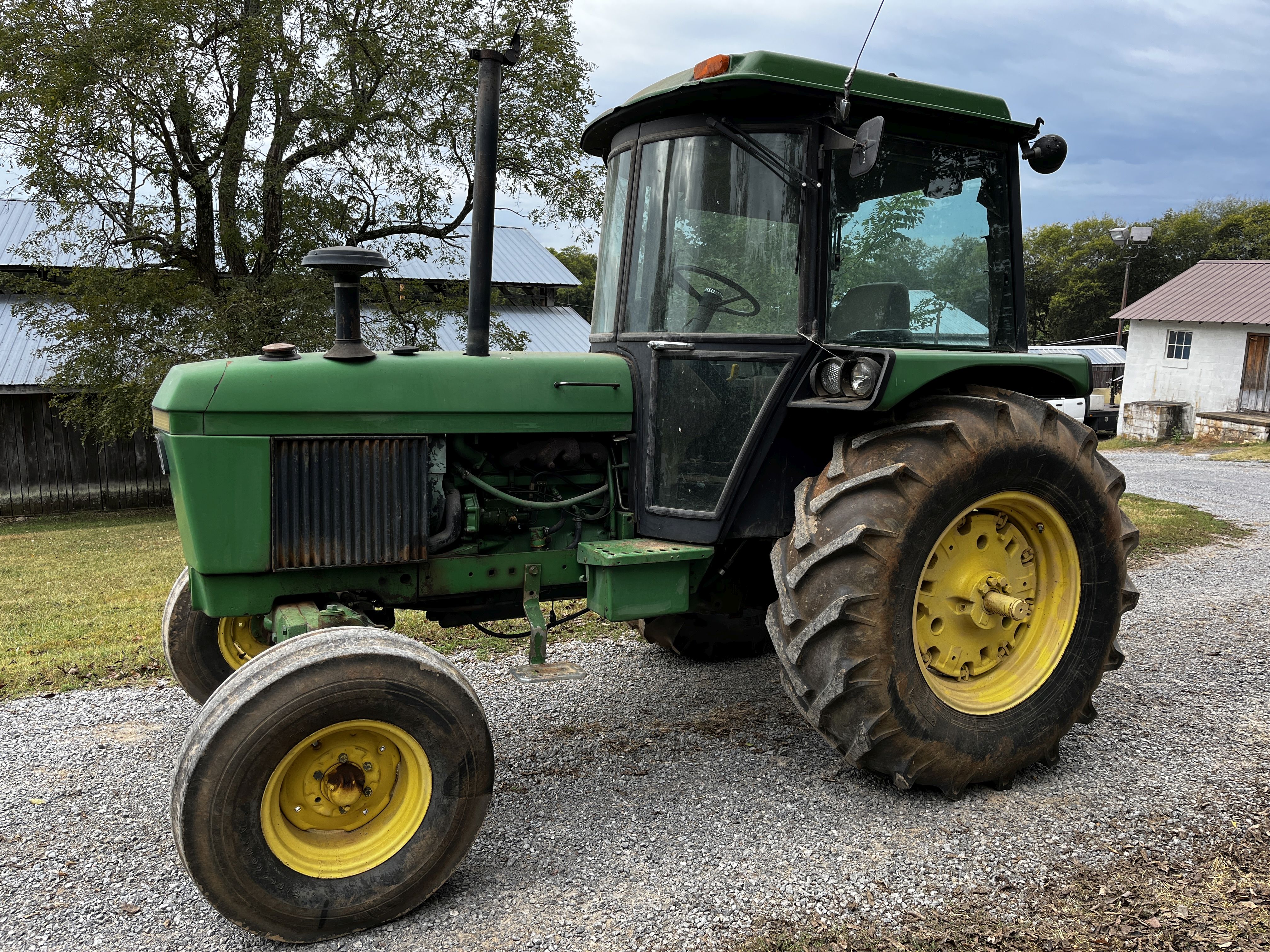 John Deere 2750 Tractor John Deere 1983 2750 Other Tractors For Sale