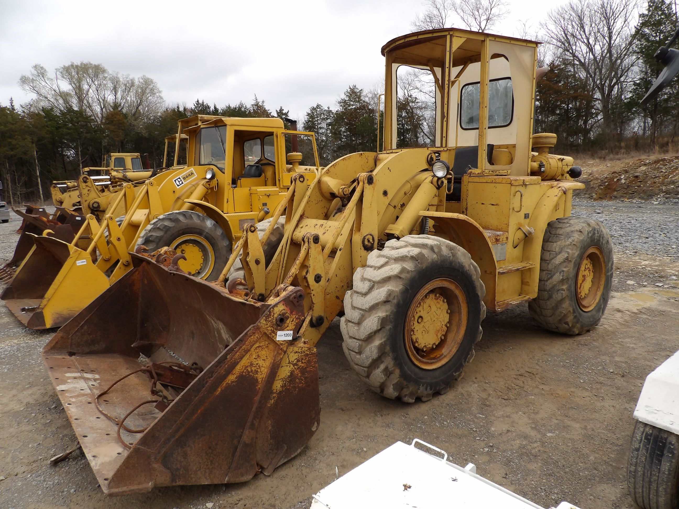 1964 CAT 944A Wheel Loader | Proxibid