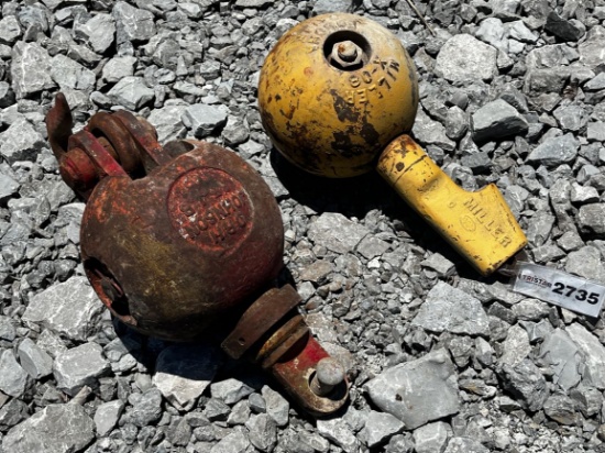 2 Crane Balls