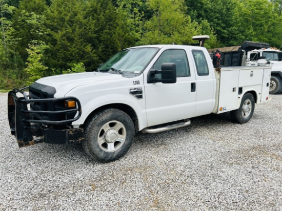 2009 FORD F250XL SD Service Truck