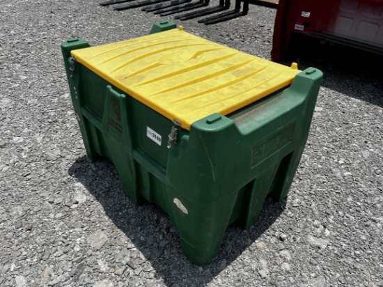 48” X 32” EMILIANA SERBATOI 2018 Poly Fuel tank with Hose, Nozzle, and Pump. Fork pockets