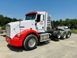 2008 KENWORTH T800 Tri-Axle Truck Tractor