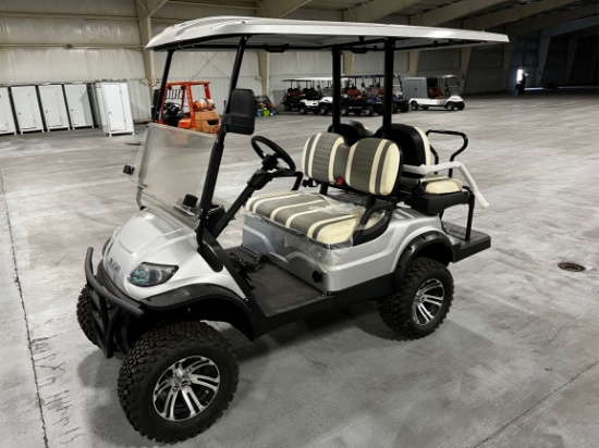 UNUSED ICON LT-A617.2+2G Electric Golf Cart