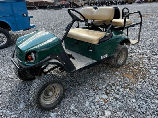 2017 EZ-GO Express S4 Gas Golf Cart