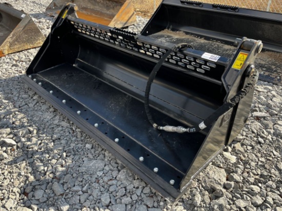 Unused  2022  CAT  426-6549  4-IN-1 Hydraulic Multi-Purpose Bucket  Attachment