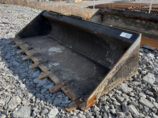 CAT  279-5372  74" GP Bucket w/ Teeth  Attachment