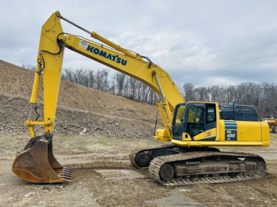 2016  Komatsu  PC490LC-11  Hydraulic Excavator