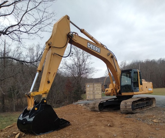 2004  John Deere  230C LC  Hydraulic Excavator