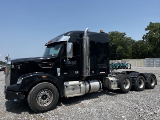 2018  FREIGHTLINER  SD122  Tri-Axle  Truck Tractor
