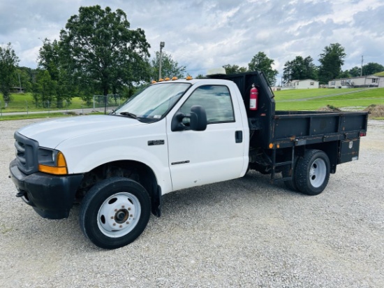 2001  FORD  F-550 XL SD  S/A  Flatbed Truck