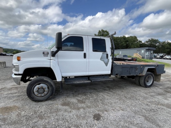 2007  GMC  C5500  Flatbed Truck