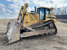 2005  CAT  D8T  Crawler Tractor