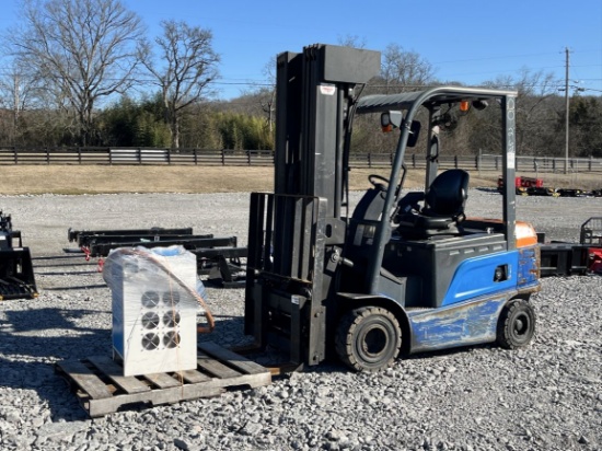 BYD ECB27C Electric Forklift with Charger