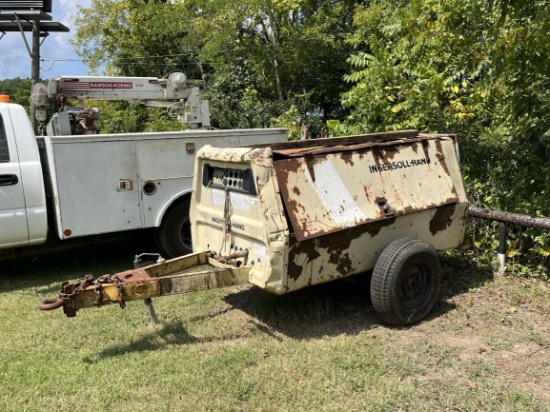 1992 INGERSOLL- RAND P185CWJD Air Compressor