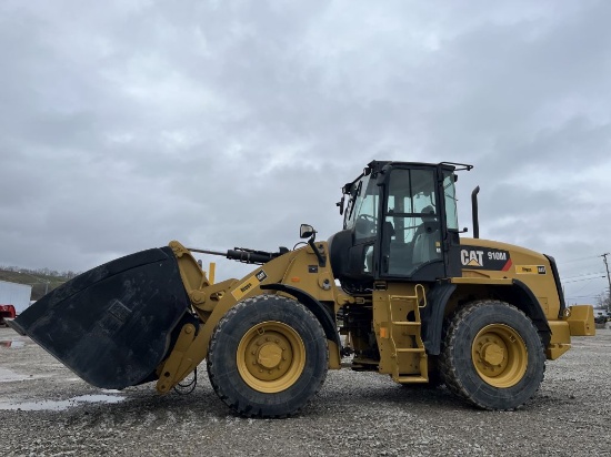 2019 Caterpillar 910M