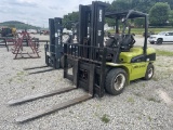 Clark Forklift - 10K lift