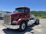 2017 Peterbilt 567 Daycab