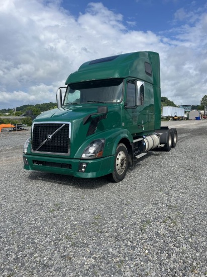 2015 Volvo Tractor Truck