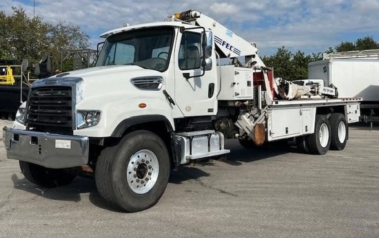 2014 FREIGHTLINER 114SD TIRE TRUCK
