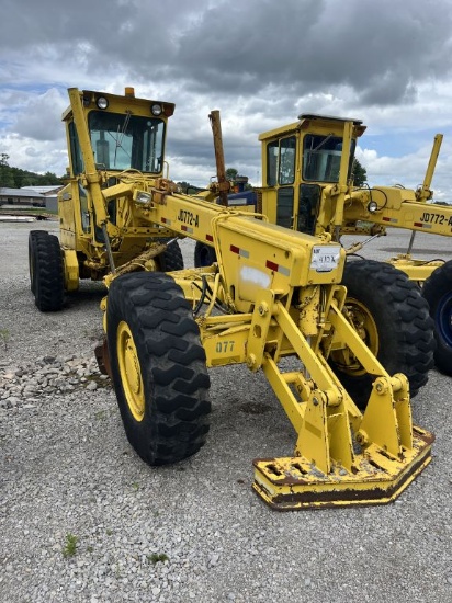 JD 772-A Grader 